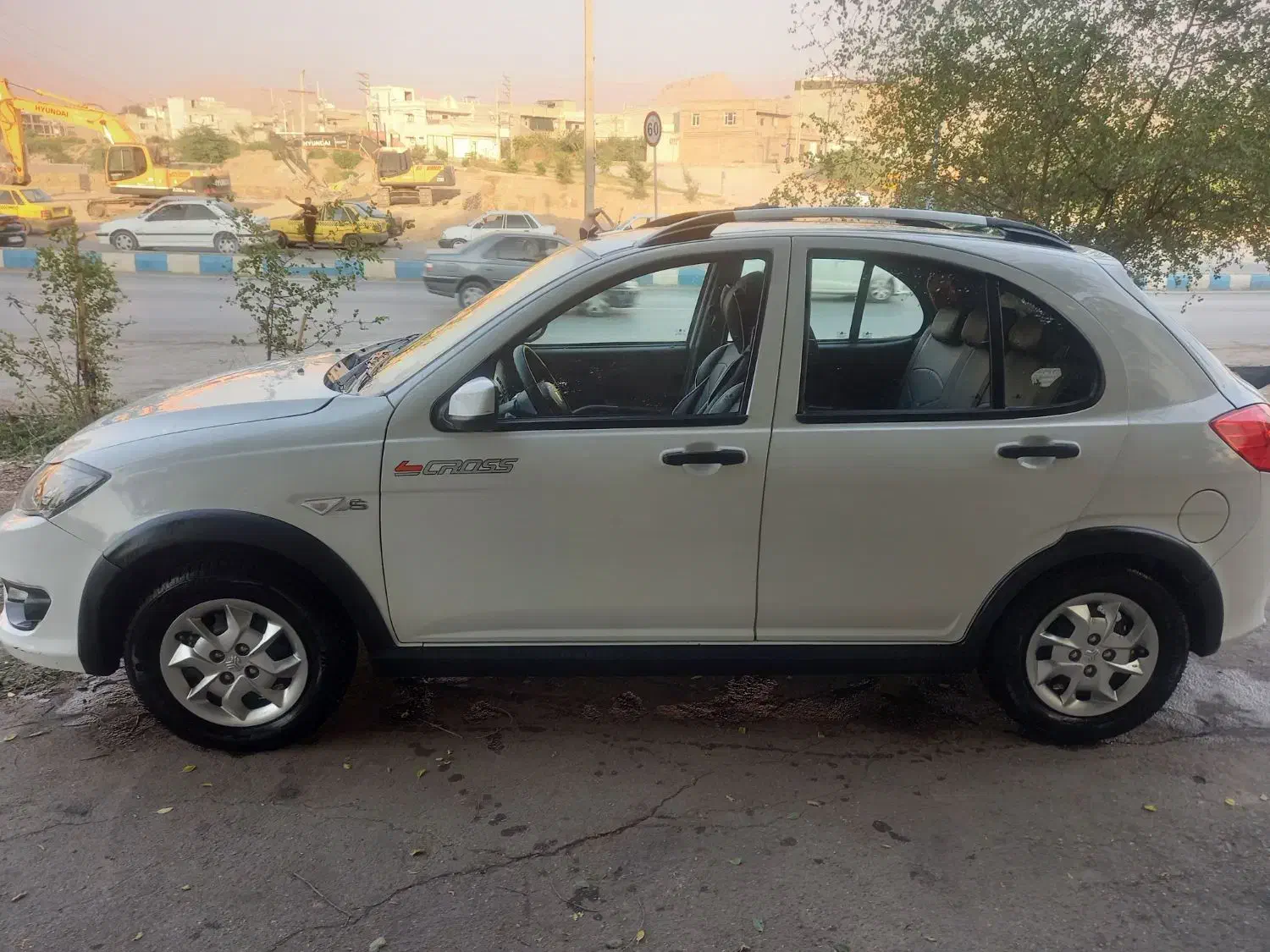 کوییک (S) ۱۴۰۳ و معاوضه با سورن یا خشک یا ۱۴۰۳|خودرو سواری و وانت|اهواز, شهرک نفت|دیوار