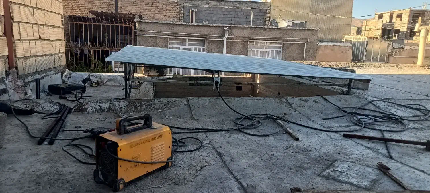 نصاب سایبان وساخت آلاچیق وشیروانی|خدمات پیشه و مهارت|سنندج, |دیوار