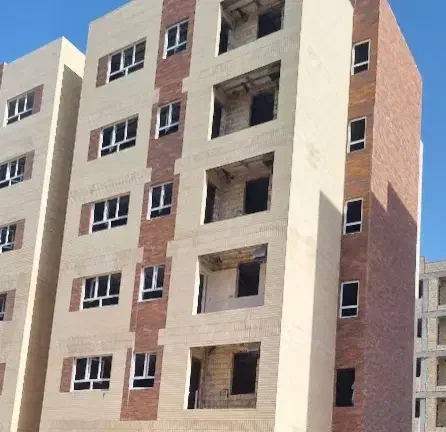 نیازمند تعدادی کاشی کار ( متری ۲۸۵ تومن )|استخدام معماری، عمران و ساختمانی|قم, پردیسان|دیوار