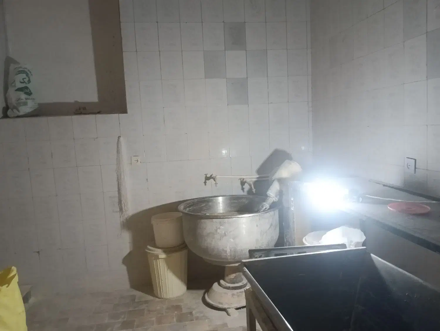 فروش نانوایی ماشینی واقع در جاده مشهدفریمان|فروش مغازه و غرفه|مشهد, رباط طرق|دیوار