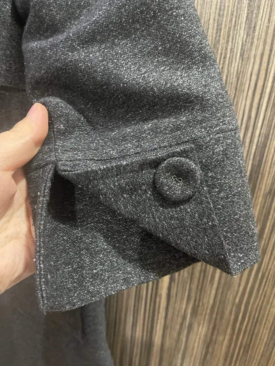 بارونی وپالتو|لباس|مشهد, زیبا شهر|دیوار