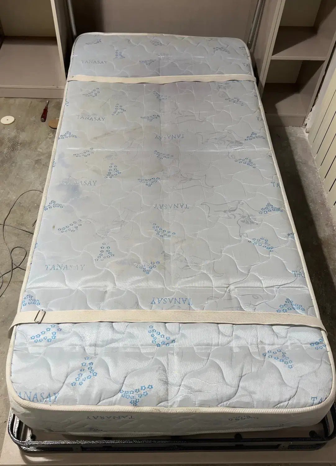 تشک یک نفره|تشک تختخواب|رشت, نیکمرام|دیوار