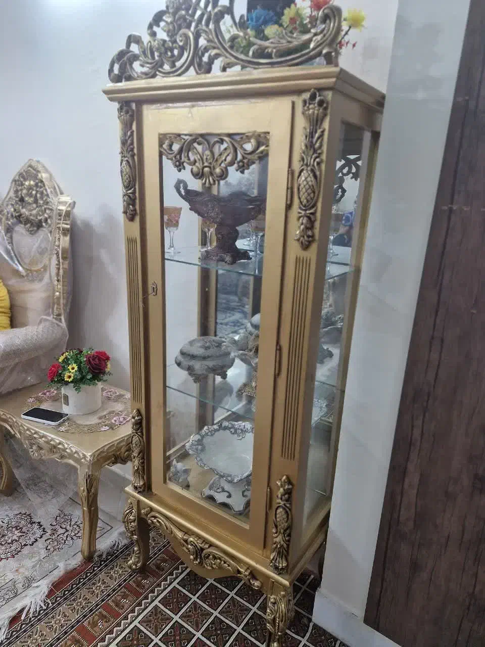 بوفه طلایی متوسط فروشی|بوفه، ویترین، کنسول|بیرجند, |دیوار