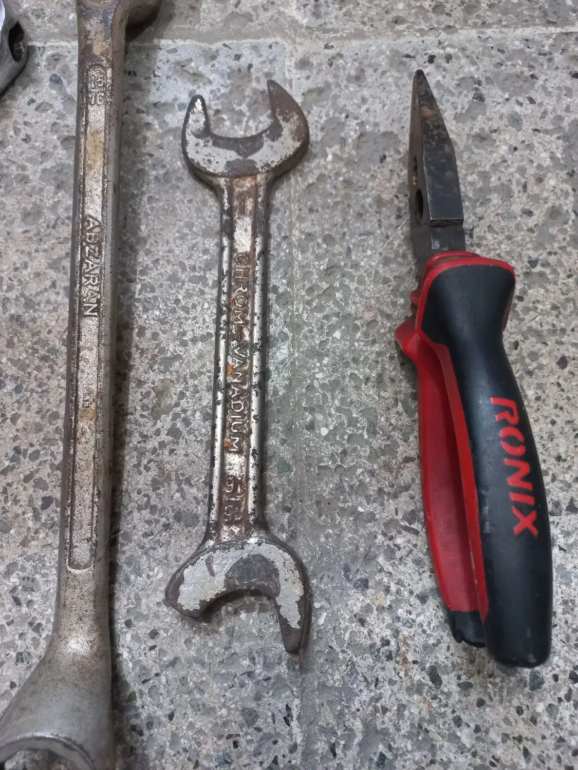 ابزارآلات چسب پمپ شیرآلات سیم جوش ابگرمکن|ابزارآلات|مشهد, ایوان|دیوار