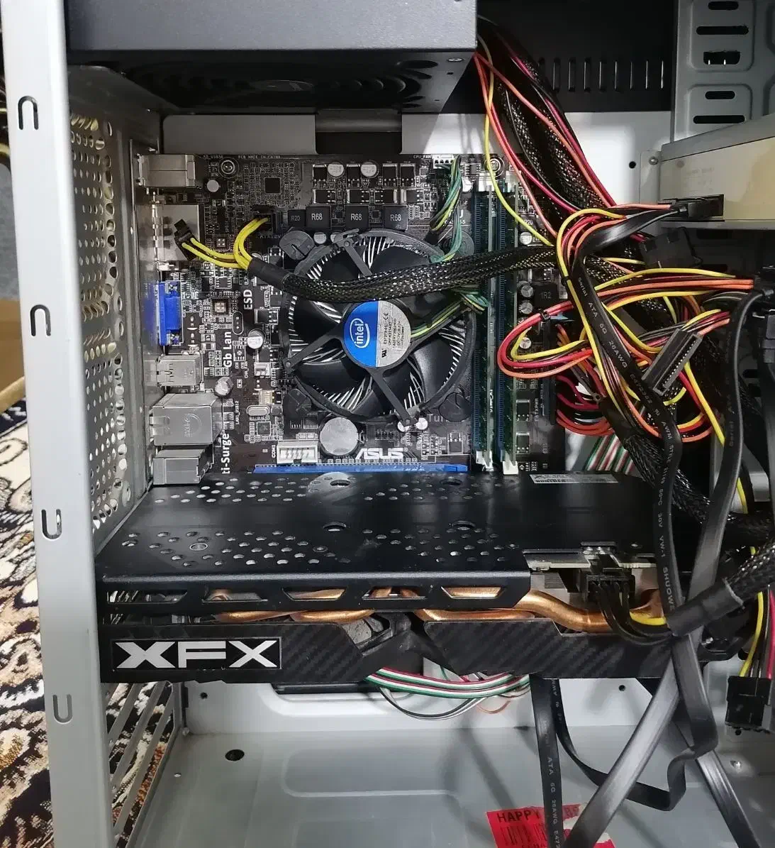 کامپیوتر گیمینگ و طراحی i5 رم16 گرافیک 8گیگ|رایانه رومیزی|اراک, |دیوار