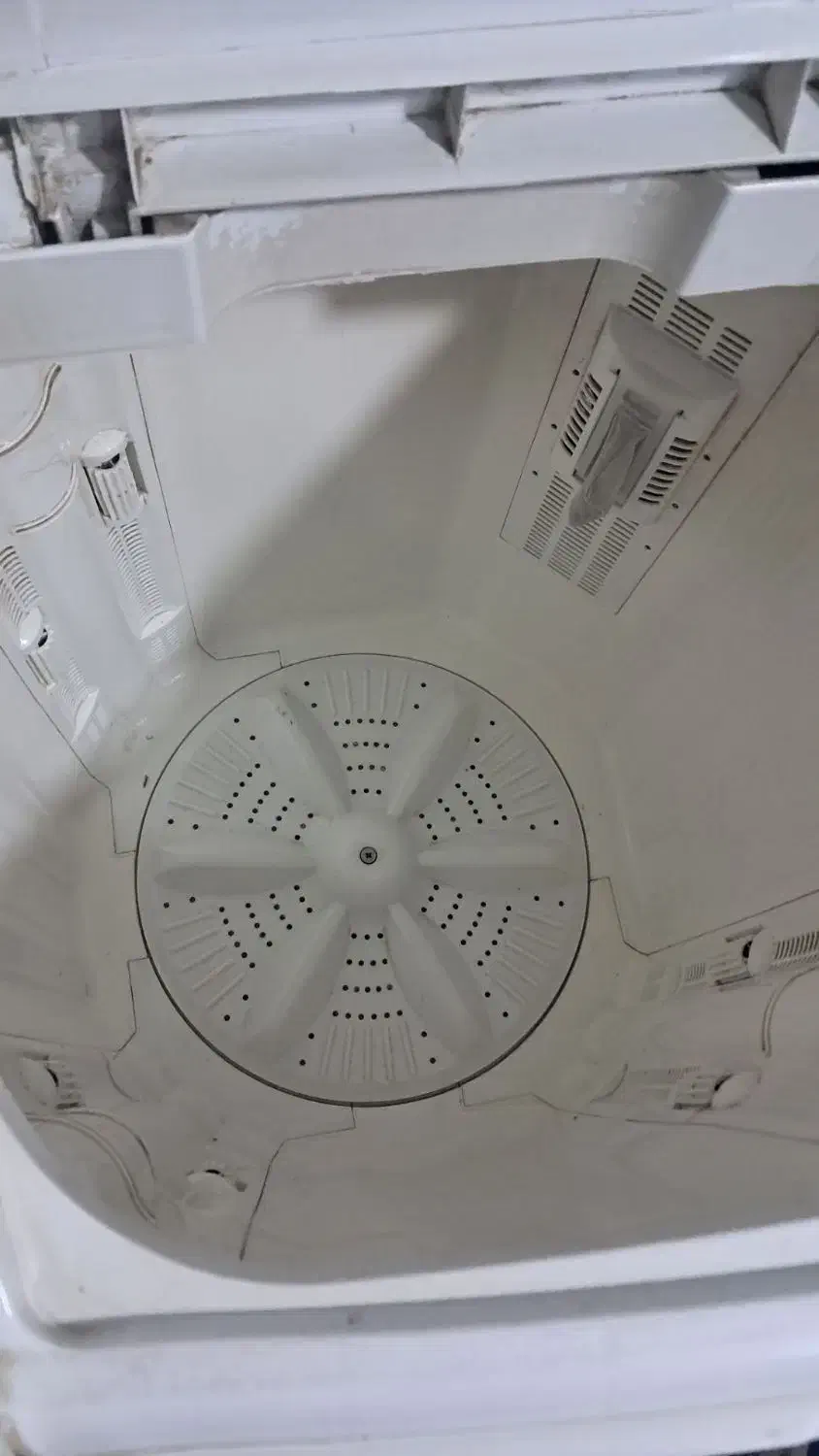 لباسشویی سالم برفاب|ماشین لباسشویی و خشککن لباس|شاهینشهر, فردوسی|دیوار