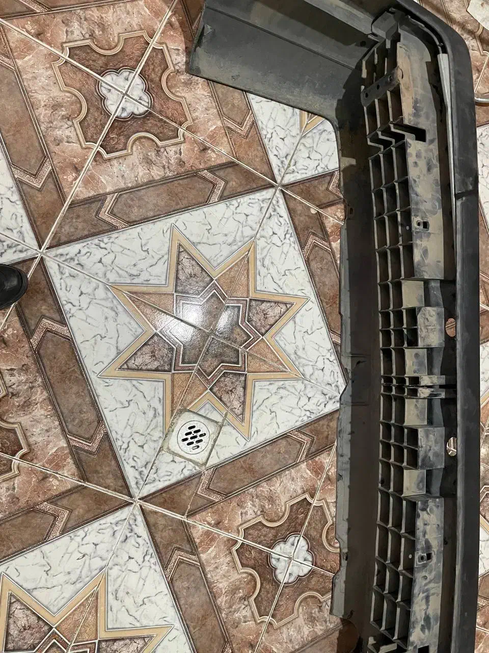 سپر عقب ۴۰۵|قطعات یدکی و لوازم جانبی|تربت‌حیدریه, آغوی|دیوار