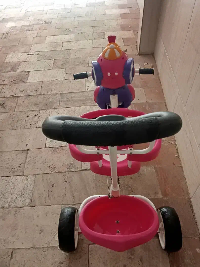 سه چرخه دخترونه موزیکال در حد نو|دوچرخه، اسکیت، اسکوتر|کرج, کرج نو|دیوار