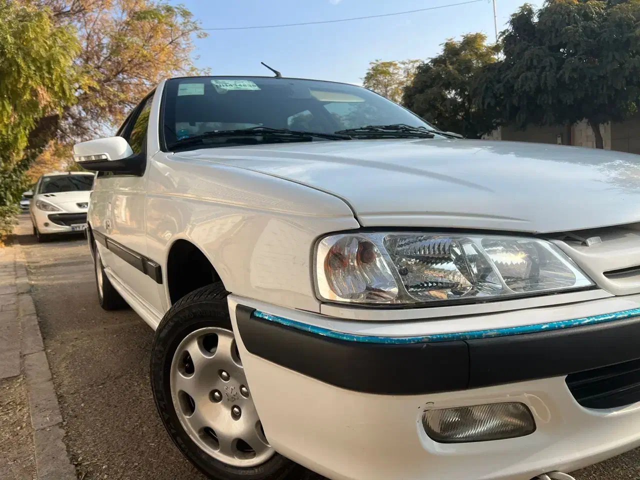 پژو پارس ۱۴۰۱ بیرنگ|خودرو سواری و وانت|پرند, فاز ۰|دیوار