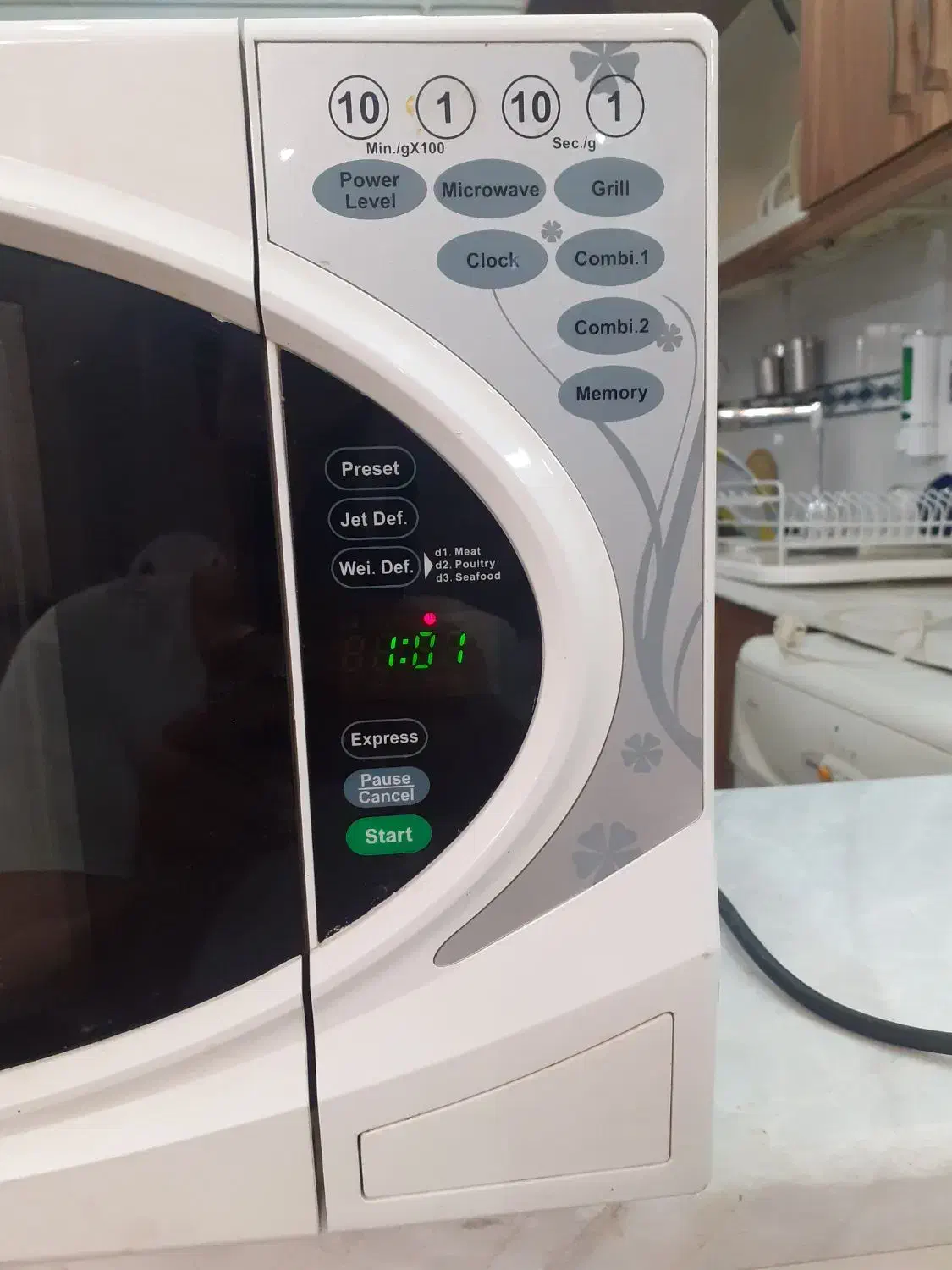 مایکروویو یا ماکروفر بایترون آلمان کاملا سالم|اجاق گاز و لوازم برقی پختوپز|قم, زنبیل آباد|دیوار