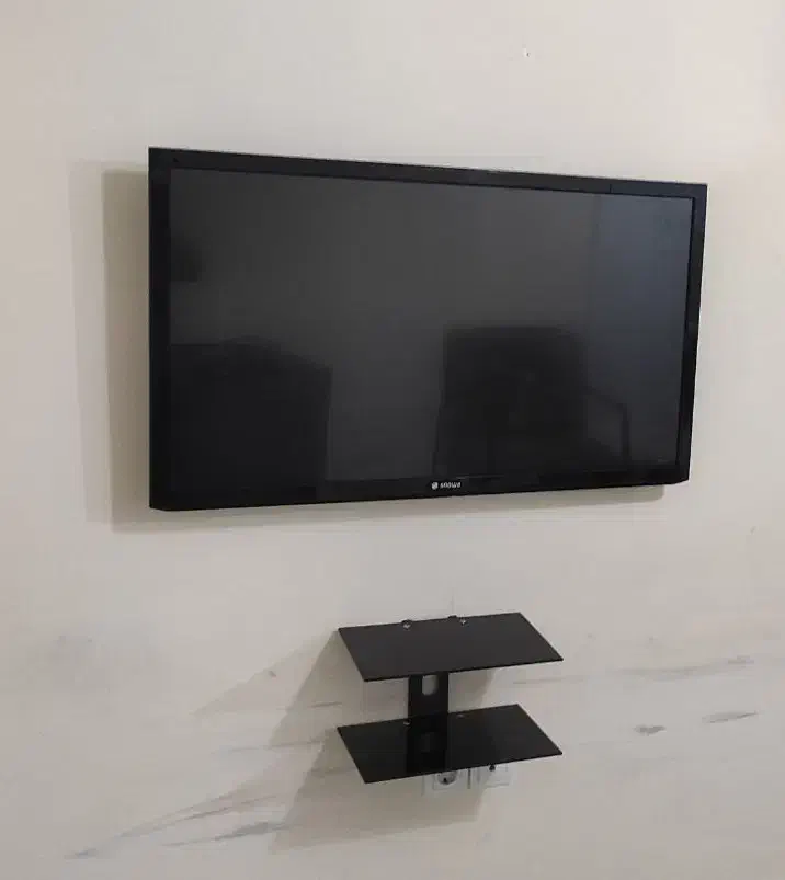 براکت،پایه دیواری برای نصب led lcd tv (نصاب tv)|تلویزیون و پروژکتور|شیراز, شهرک والفجر|دیوار