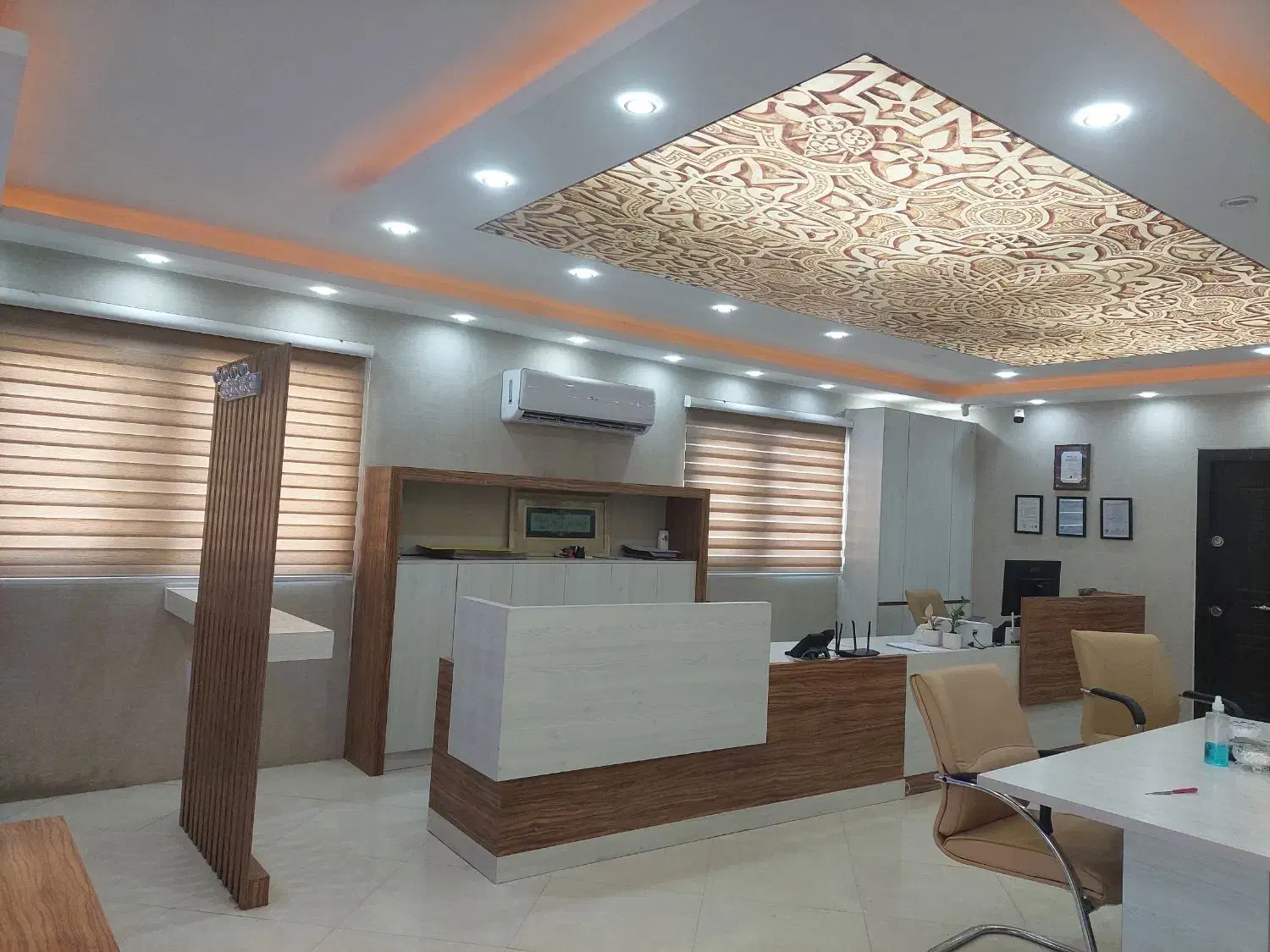 نیروی ماهر ام دی اف کار و اجرای دکور و دیوار پوش|استخدام معماری، عمران و ساختمانی|کهریزک, |دیوار