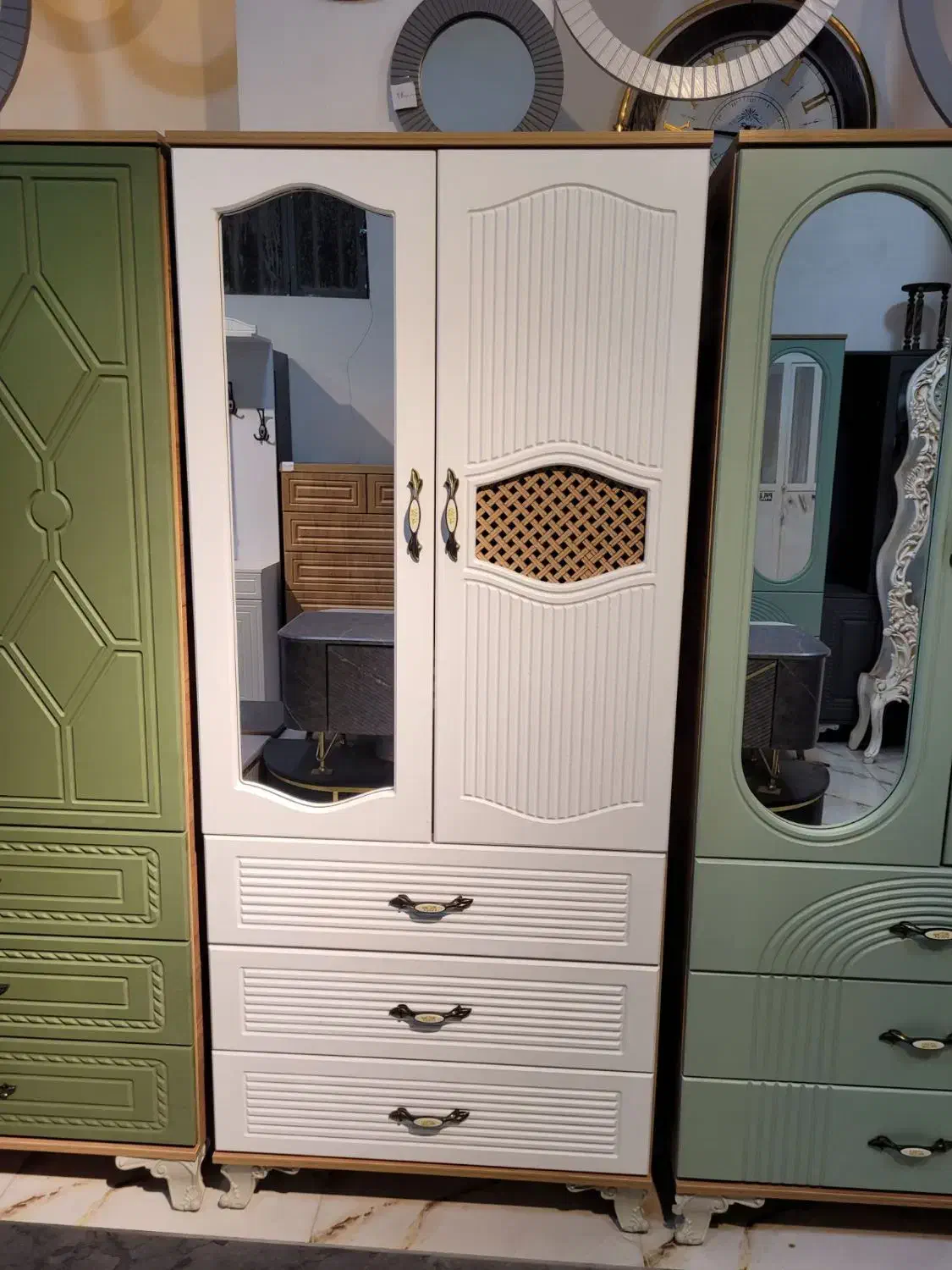 کمد|جاکفشی، کمد، دراور|رامند, |دیوار