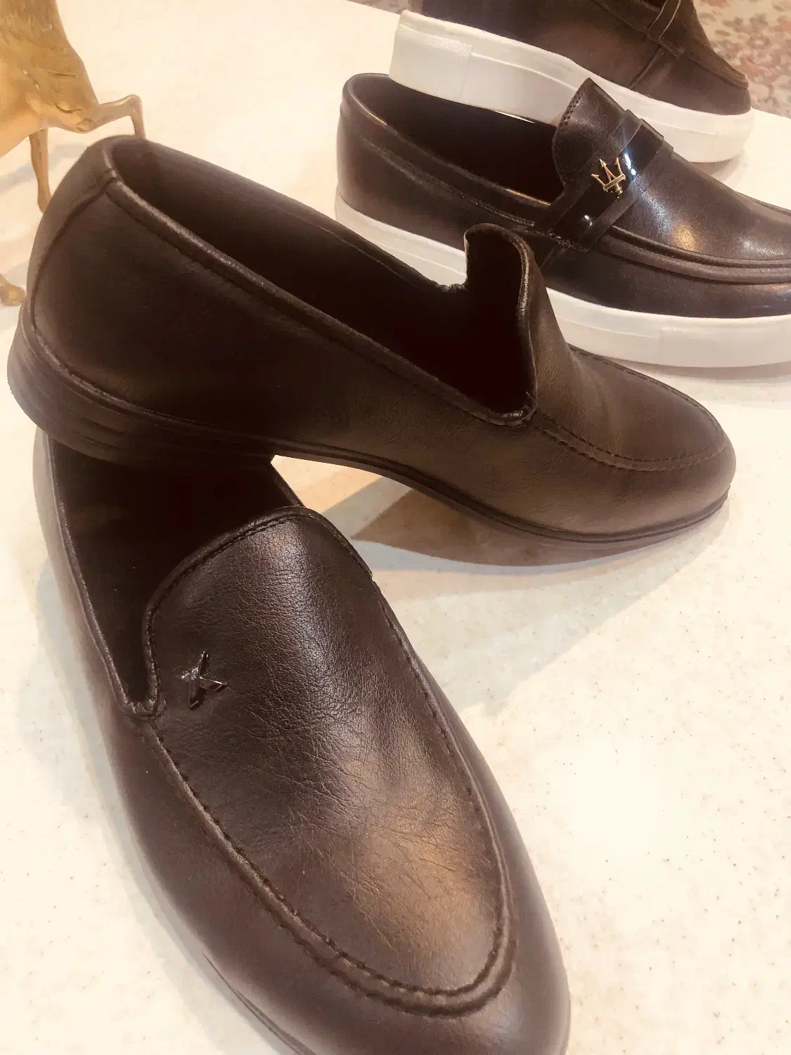 کفش مجلسی|کیف، کفش، کمربند|اندیشه, شهرک صدف|دیوار