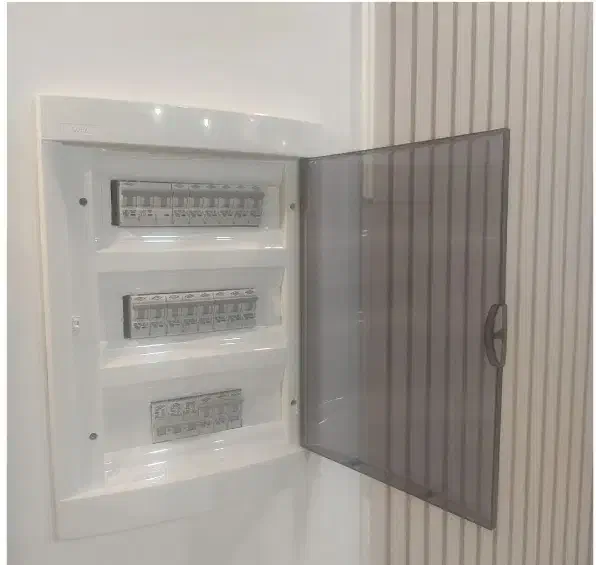 برقکاری سریع و مطمعن.نصب لوستر .سیم کش.باحضور فوری|خدمات پیشه و مهارت|تبریز, |دیوار