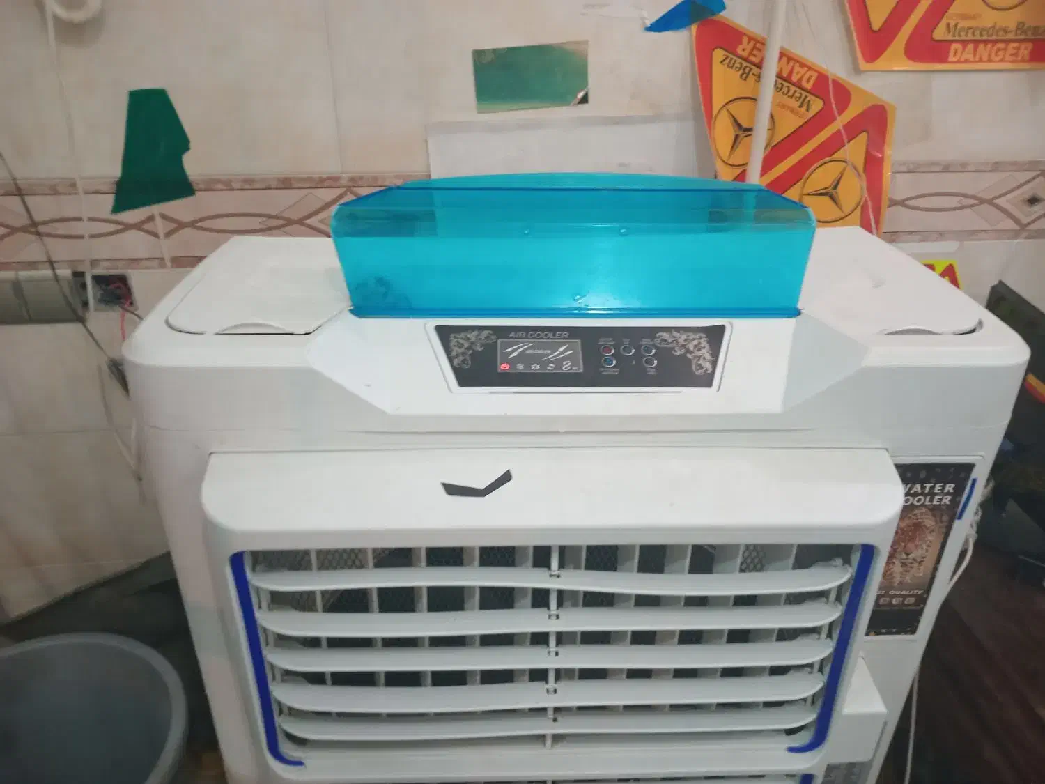 کولر آبی|کولر آبی|بروجرد, |دیوار