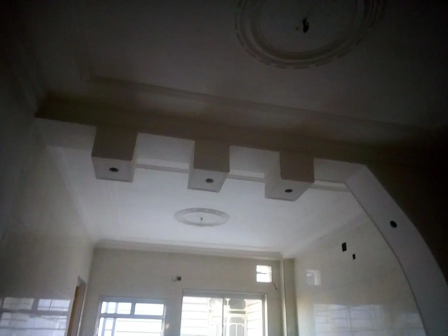 نیازمند شاگرد گچساز|استخدام معماری، عمران و ساختمانی|گرگان, |دیوار