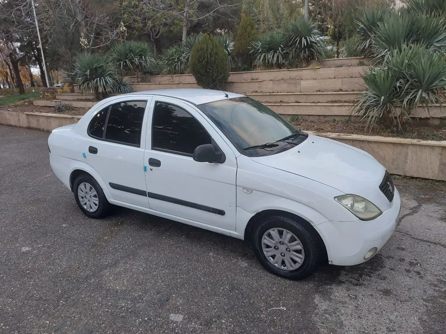 تیبا مدل ۹۳ بدون رنگ|خودرو سواری و وانت|کرمانشاه, |دیوار