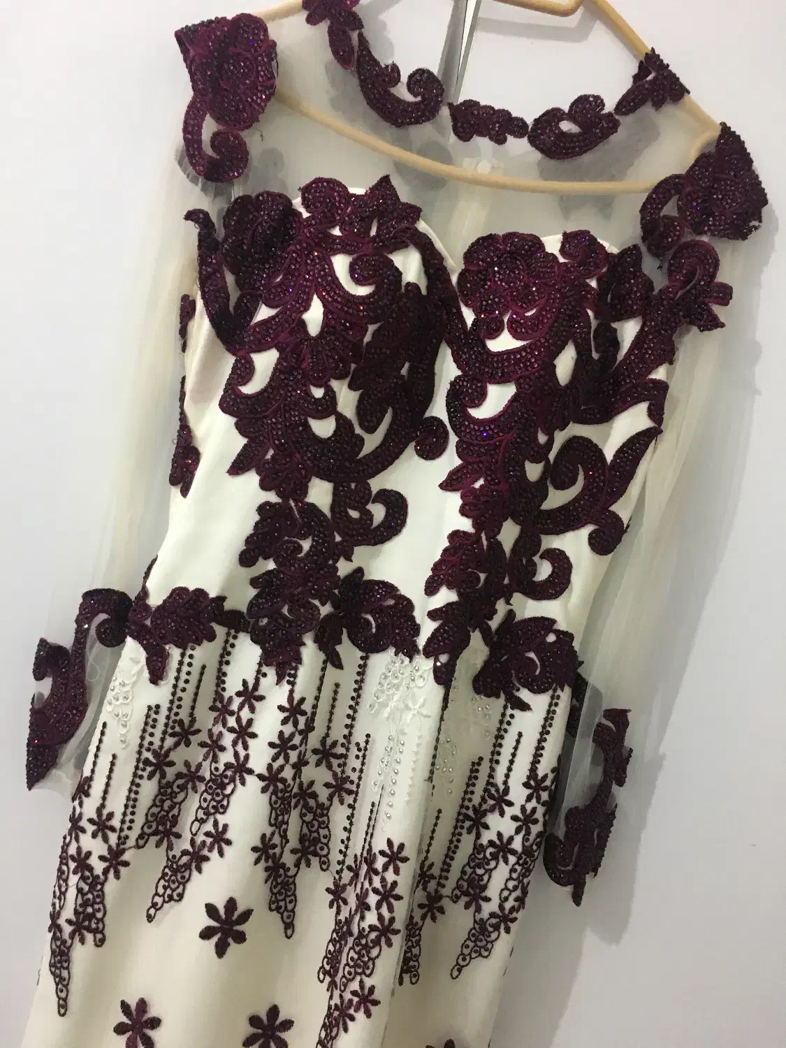 لباس مجلسی|لباس|جاسک, |دیوار