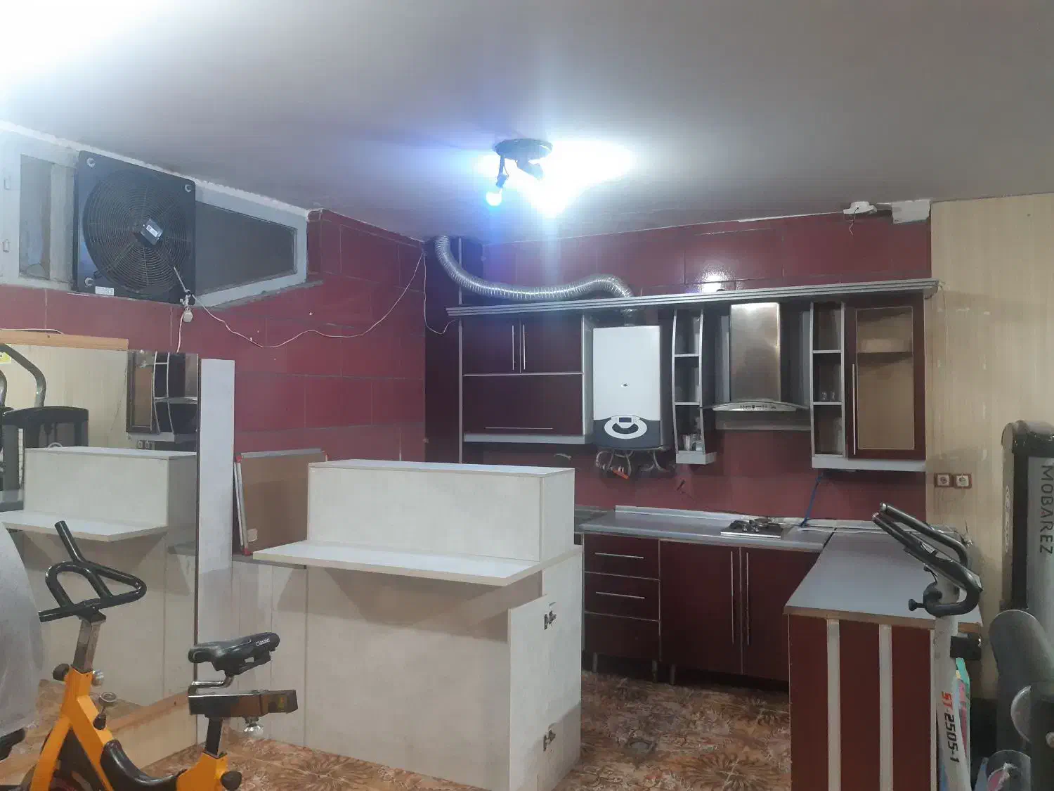 اجاره بوفه بدنسازی باشگاه ستارگان ایران|اجارهٔ مغازه و غرفه|شیراز, شهرک گلستان|دیوار