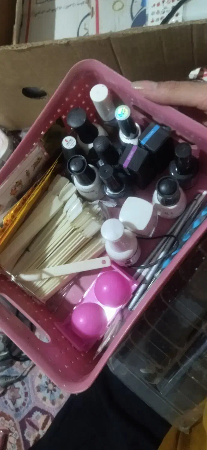 لوازم کاشت ناخن فروشی|آرایشی، بهداشتی، درمانی|ری, سیزده آبان|دیوار