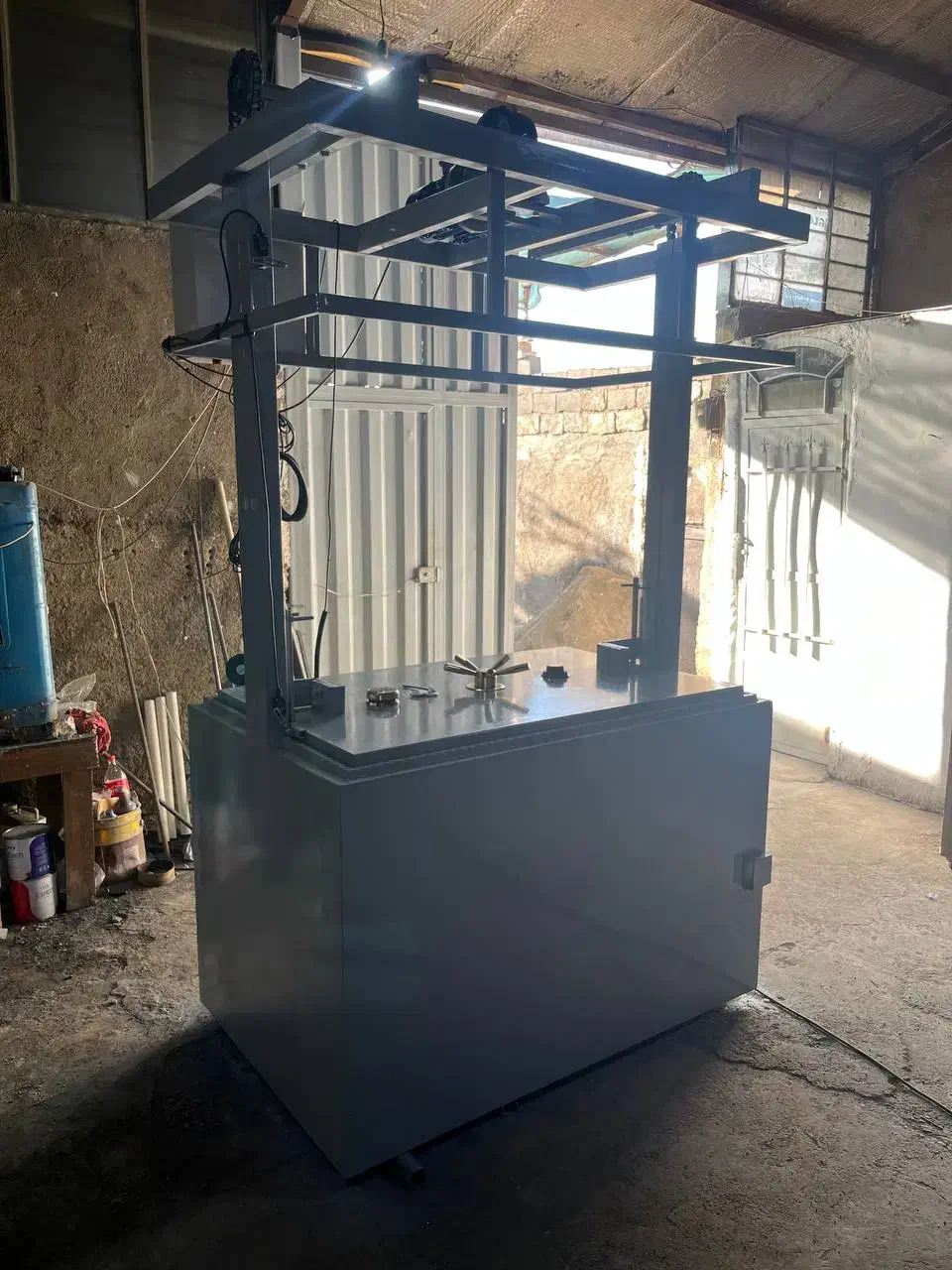 ساخت گاوصندوق های آسانسوری.مدل E1850|ابزارآلات|اصفهان, نقش جهان|دیوار