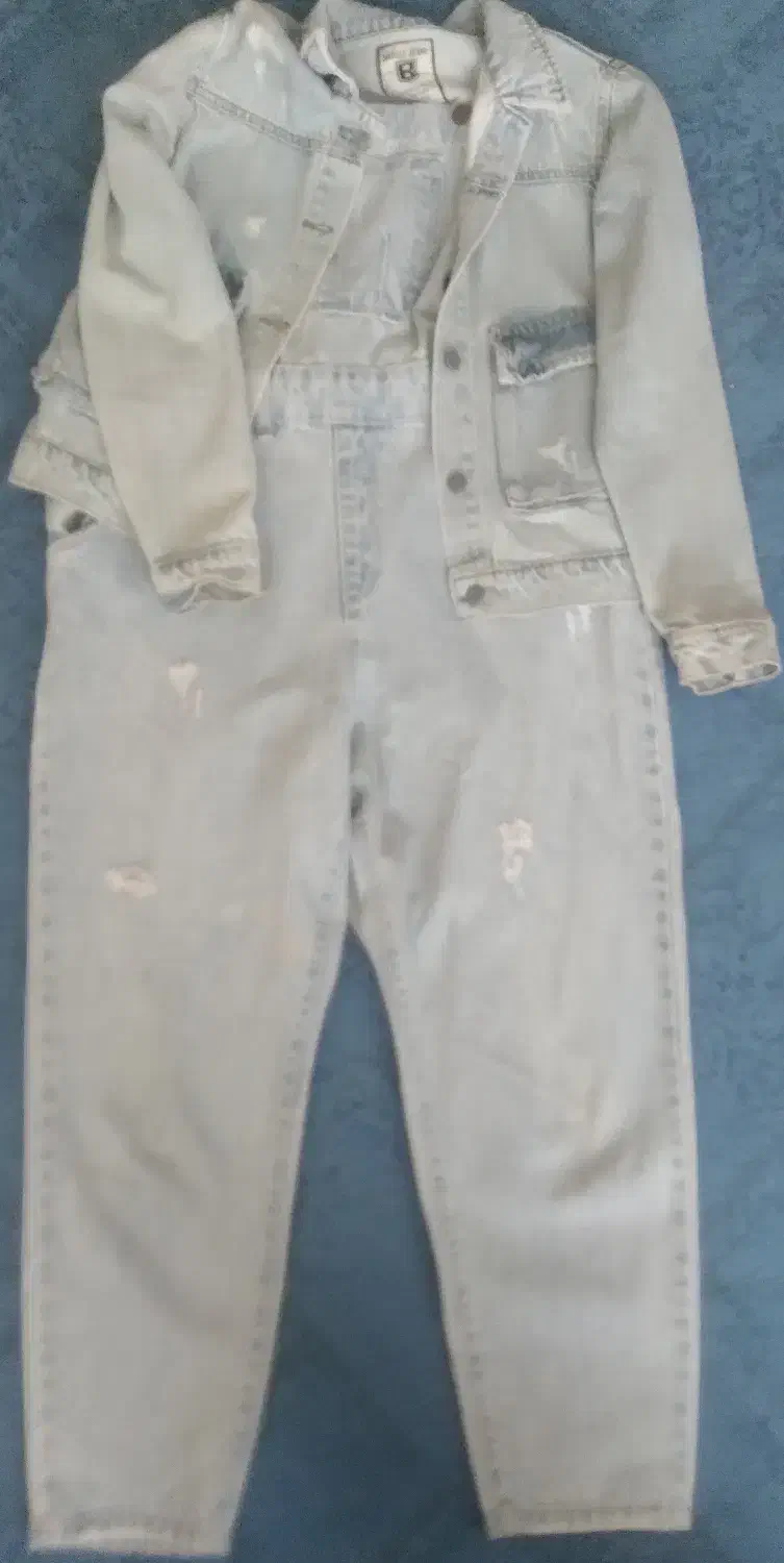 بیلرسوت جین و کت جین|لباس|لردگان, |دیوار