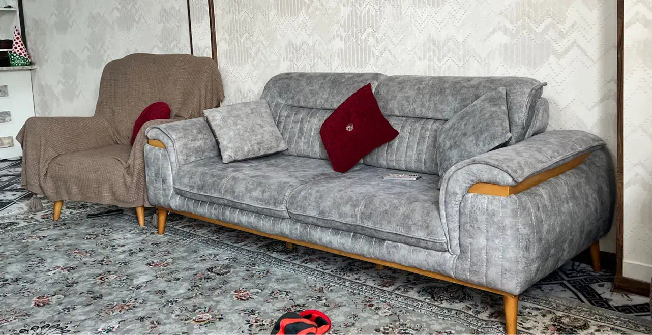 مبل ۸نفره|مبلمان خانگی و میز عسلی|شیراز, میانرود|دیوار