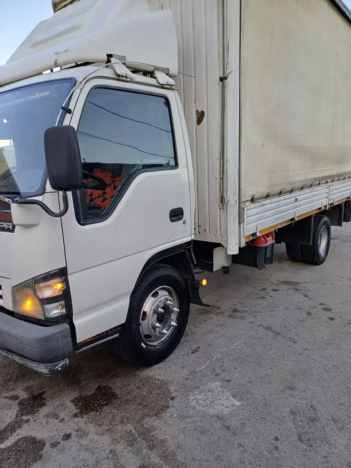 ایسوزو۸۹|خودرو سنگین|بروجرد, |دیوار