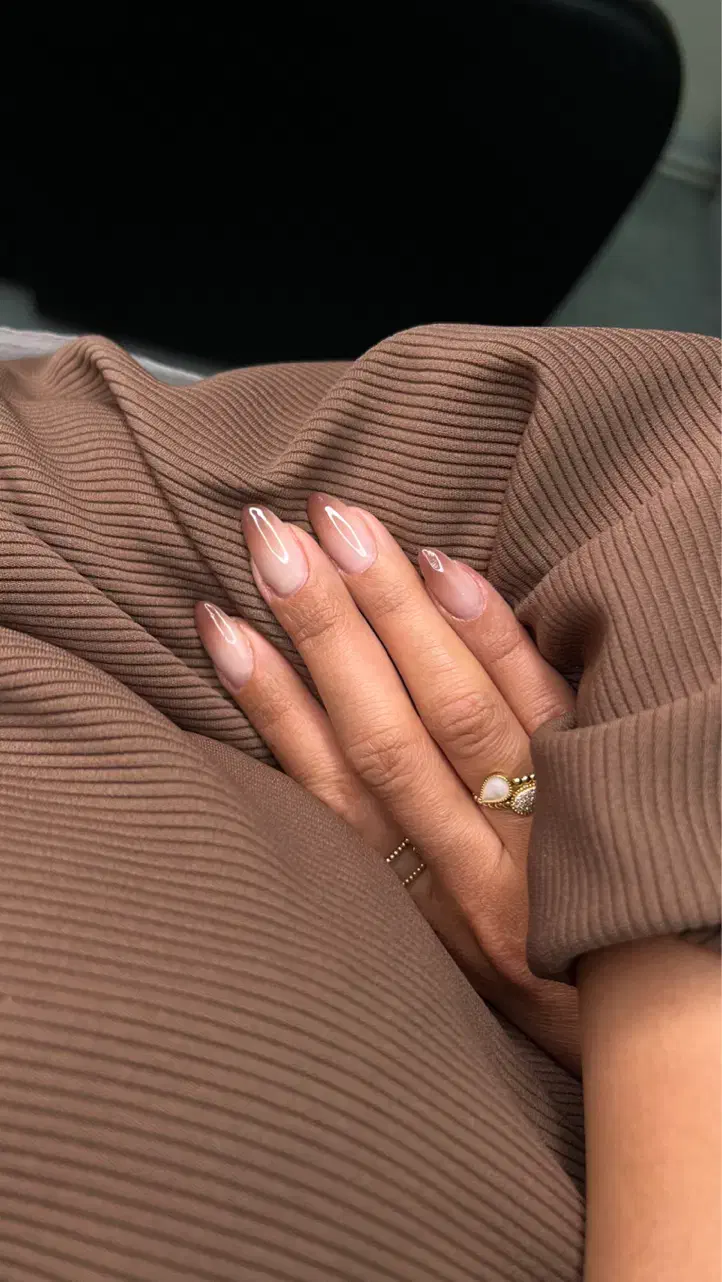 ناخنکار با سابقه|استخدام درمانی، زیبایی، بهداشتی|تهران, سعادت‌آباد|دیوار