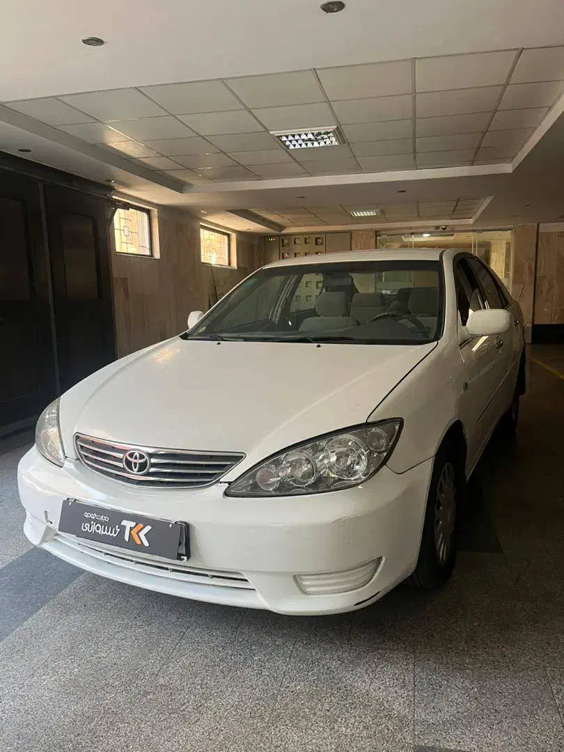 کمری|خودرو سواری و وانت|تهران, حکمت|دیوار