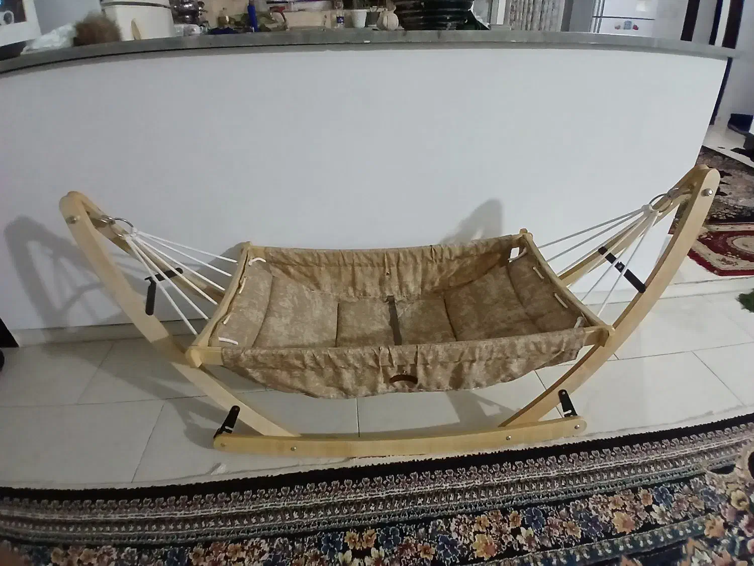 گهواره نو|تخت و صندلی بچه|محمودآباد, |دیوار