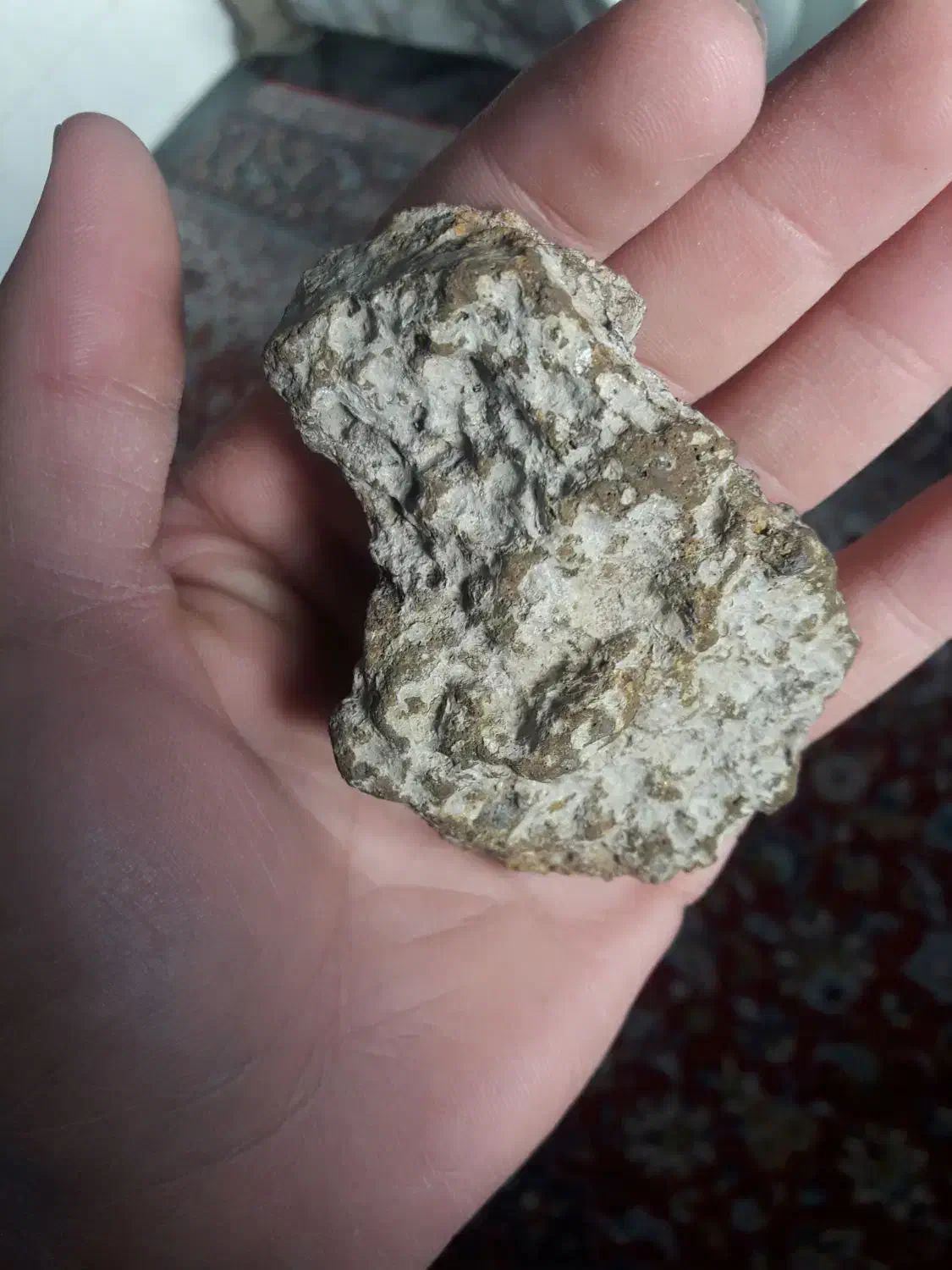 شهاب سنگ|جواهرات|شیروان (لرستان), |دیوار