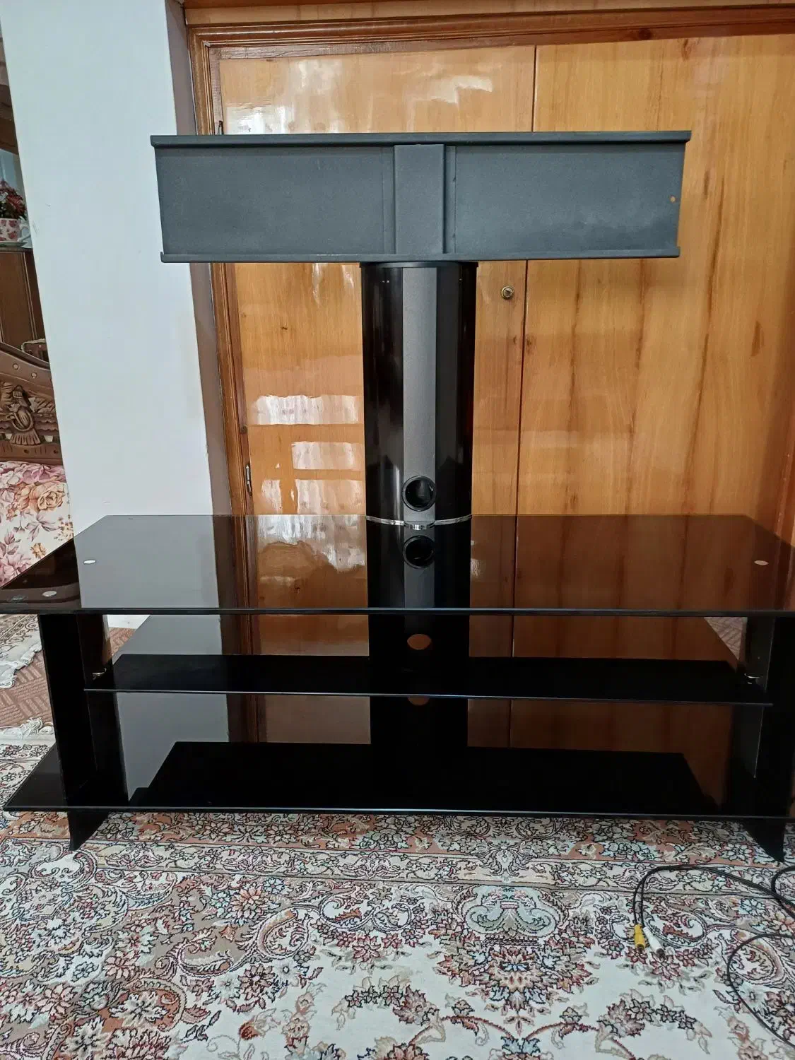 میز ال سی دی شیشه ای|میز تلویزیون|اصفهان, ارداجی|دیوار