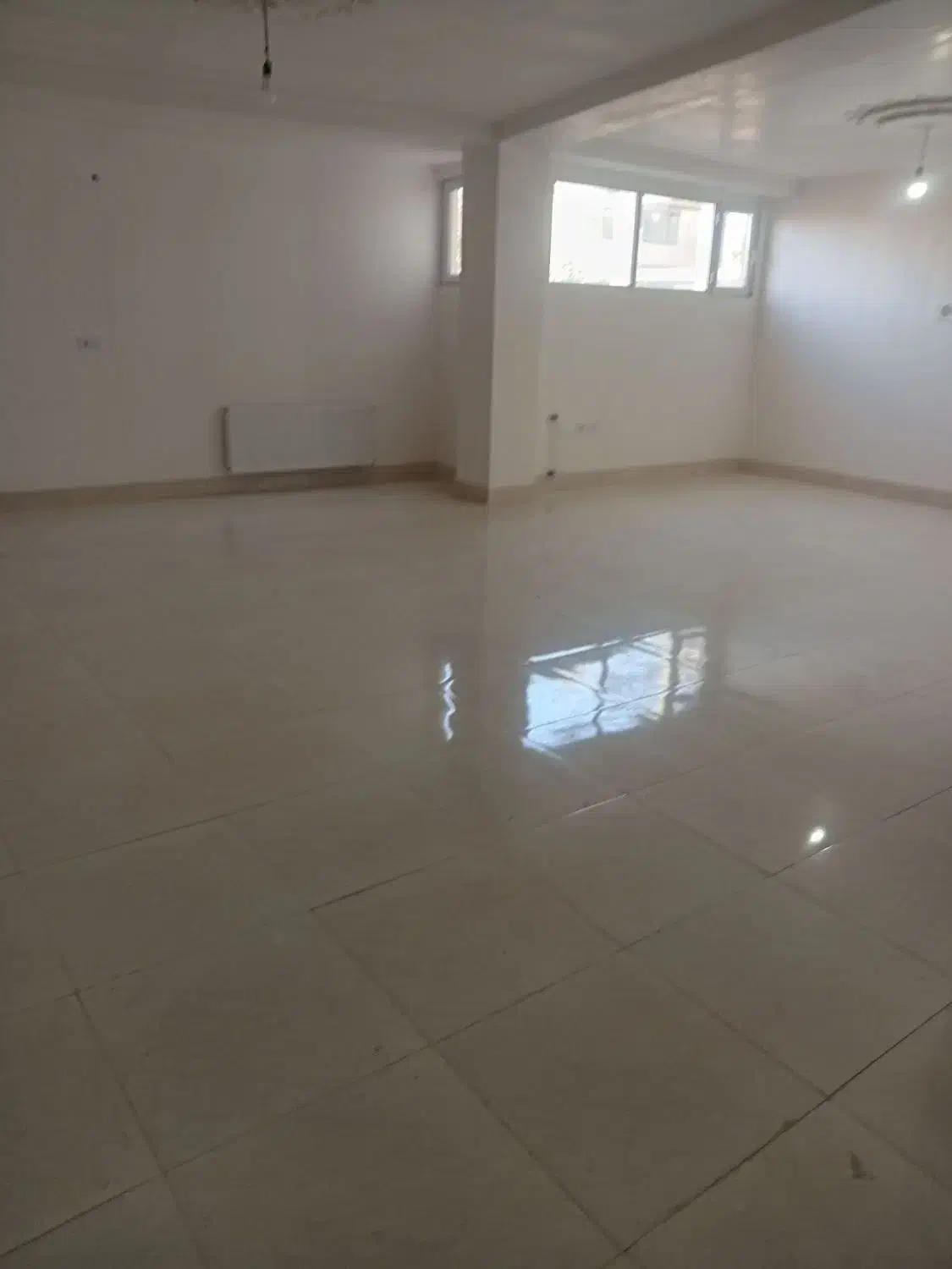 طبقه اول ۱۲واحدی امام رضا ۱۵|فروش آپارتمان|اسفراین, |دیوار