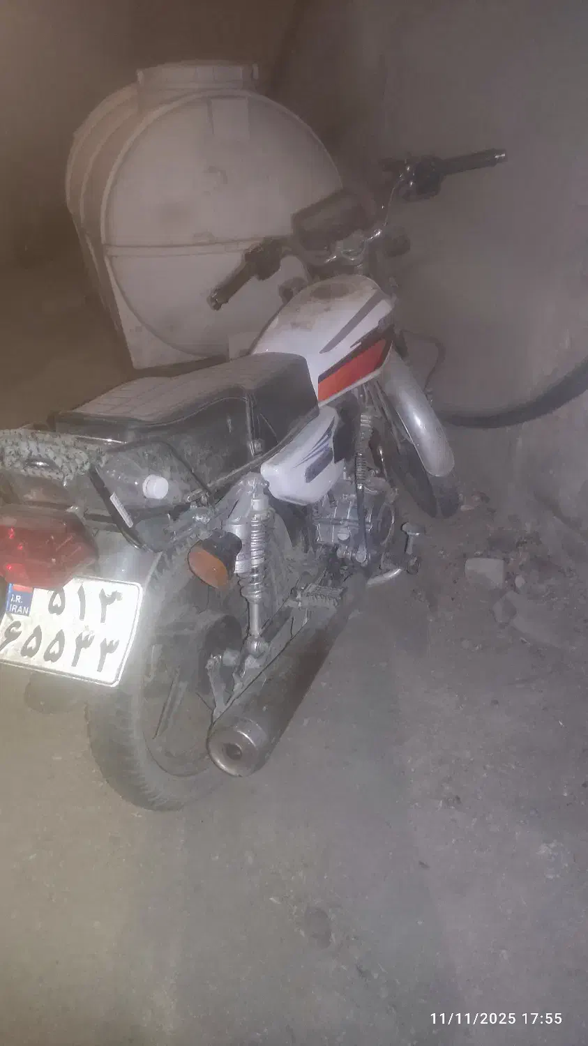 موتور 1402|موتورسیکلت|ملایر, |دیوار