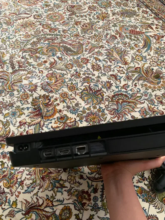 Ps4 slim 500gig|کنسول، بازی ویدئویی و آنلاین|اراک, |دیوار