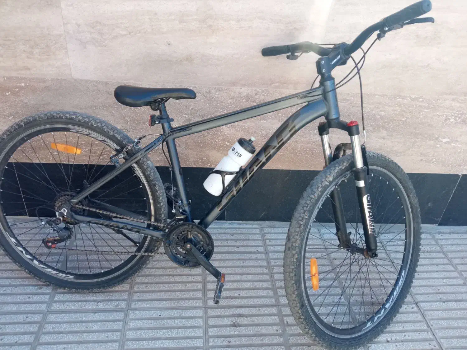 دوچرخه|دوچرخه، اسکیت، اسکوتر|سبزوار, قصبه شرقی|دیوار