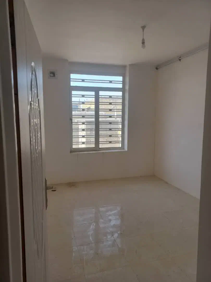 نیازمند یک عدد کارگر ساده جهت کار کاشیکاری|استخدام معماری، عمران و ساختمانی|شیراز, دست خضر|دیوار