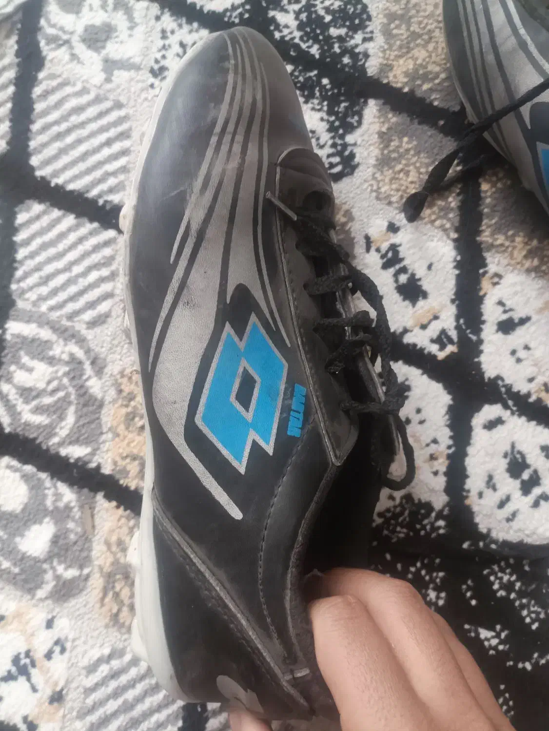 کفش چمن|کیف، کفش، کمربند|شاهرود, |دیوار