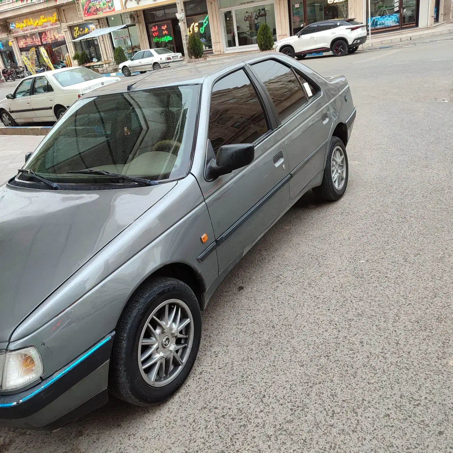 پژو 405 مدل 93|خودرو سواری و وانت|نسیم‌شهر, |دیوار