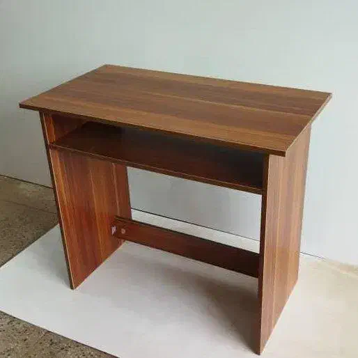 میز تحریر کم جا سالم|میز تحریر و کامپیوتر|کرج, گلشهر|دیوار