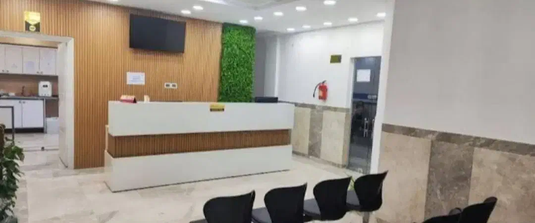 فروش سهام درمانگاه شبانه روزی صابر|فروش دفتر کار، اتاق اداری، مطب|پرند, فاز ۵|دیوار