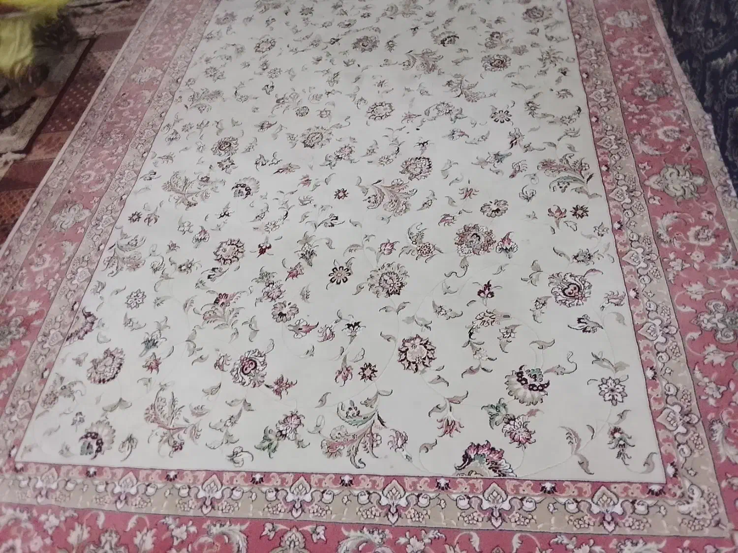 قالی نو به قیمت توافقی.  12متری|فرش|چابهار, |دیوار