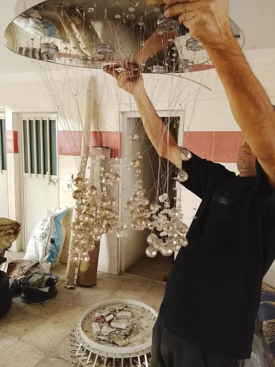 لوستر LiD کریستالی|لوستر و چراغ آویز|تهران, بهداشت|دیوار