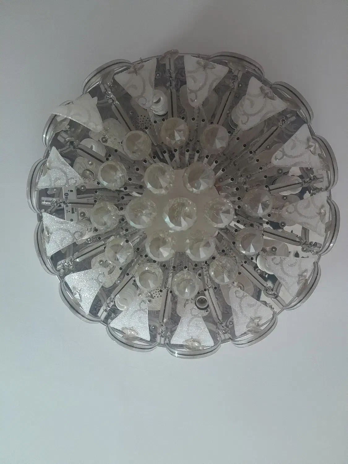 لوستر|لوستر و چراغ آویز|اصفهان, شیخ طوسی|دیوار