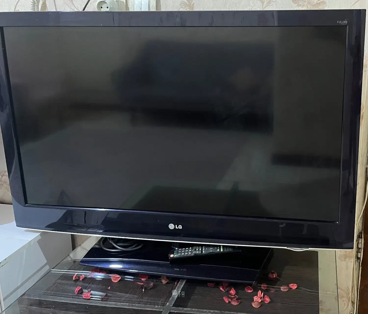 ال جی ۴۲ اینچ|تلویزیون و پروژکتور|تهران, سلسبیل جنوبی|دیوار