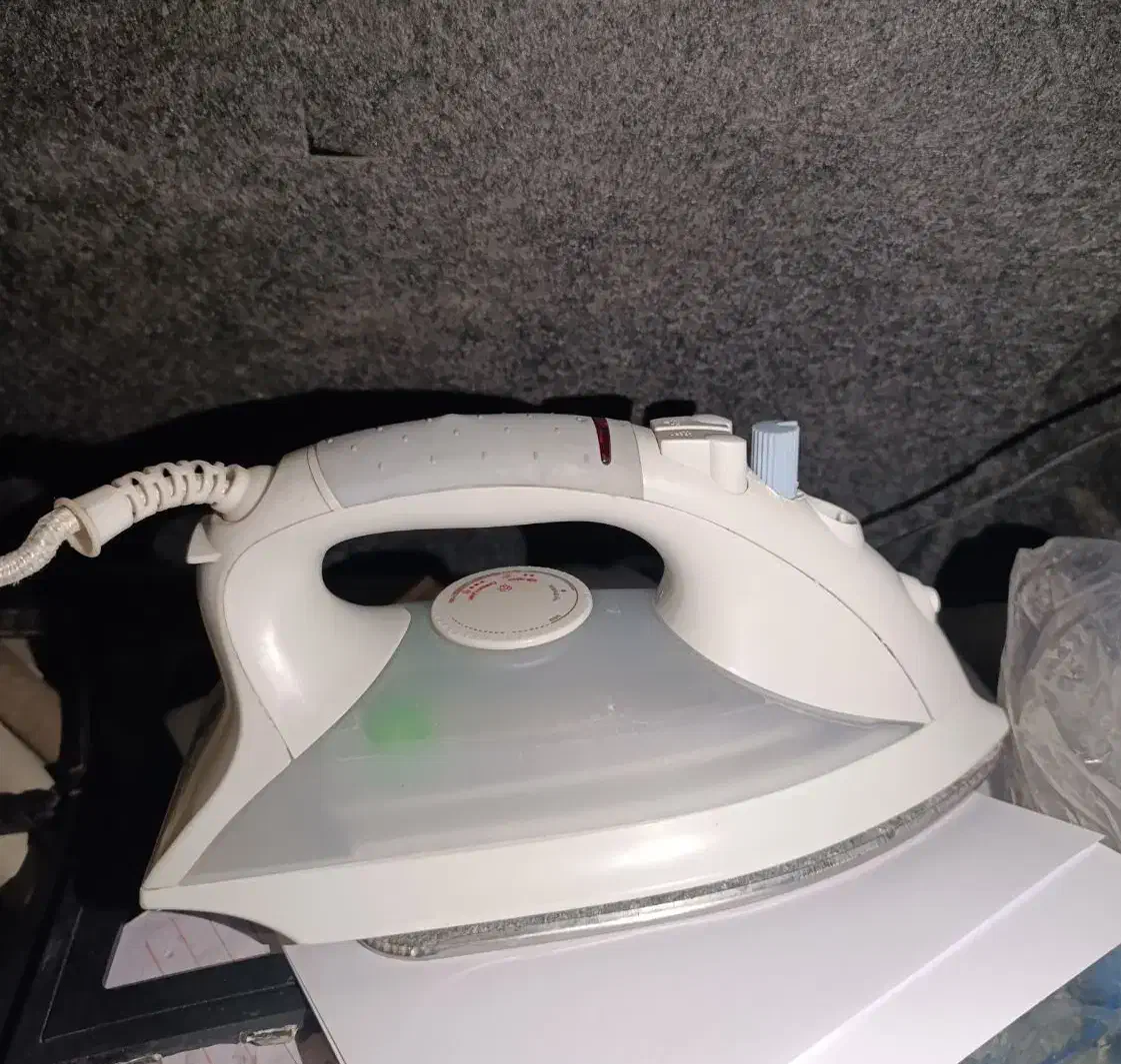 اتو|اتو و لوازم اتو|زابل, |دیوار