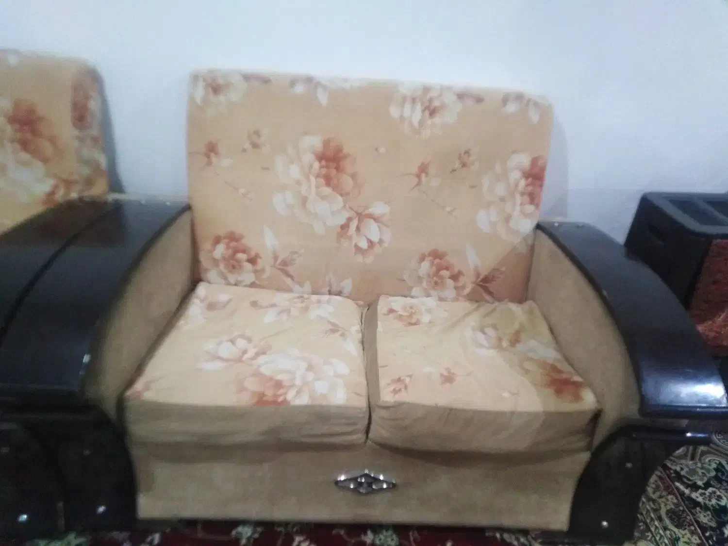 مبل|مبلمان خانگی و میز عسلی|شیرینسو, |دیوار