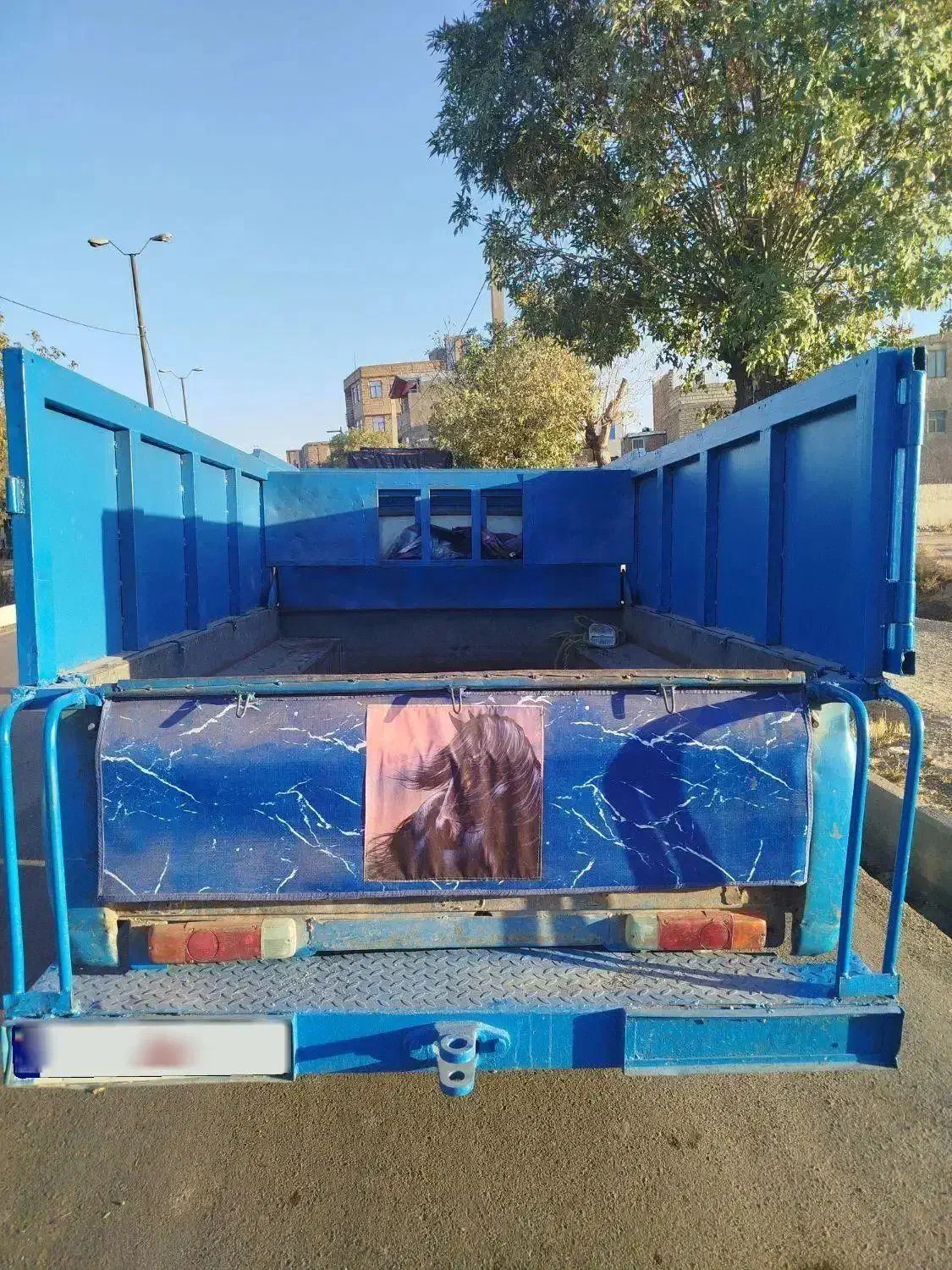 نیسان مدل 81|خودرو سواری و وانت|ملایر, |دیوار